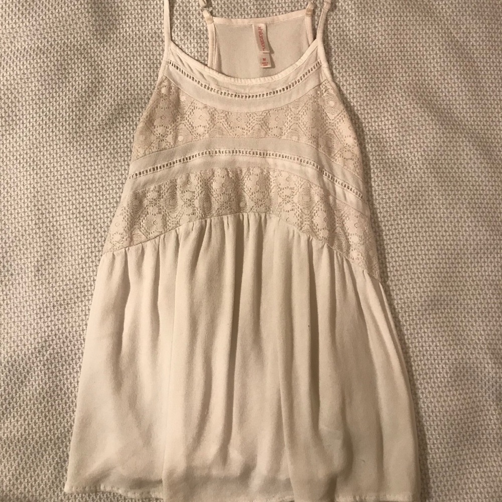 Xhileration Flowy White Cami Top